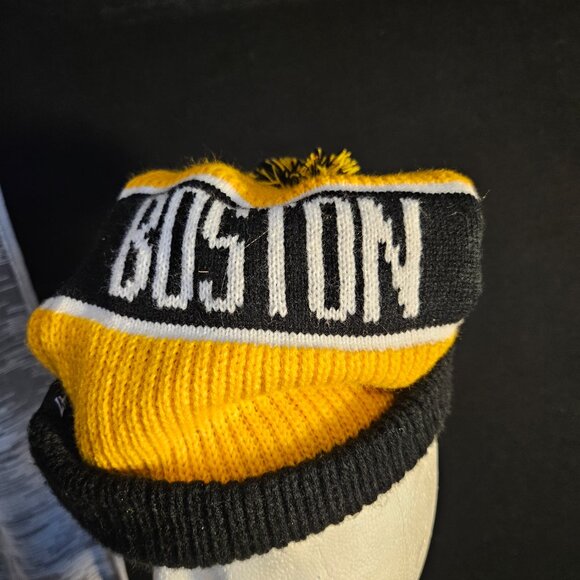 Official NHL '47Brand Boston Bruins Hat OSFA - Picture 4 of 6